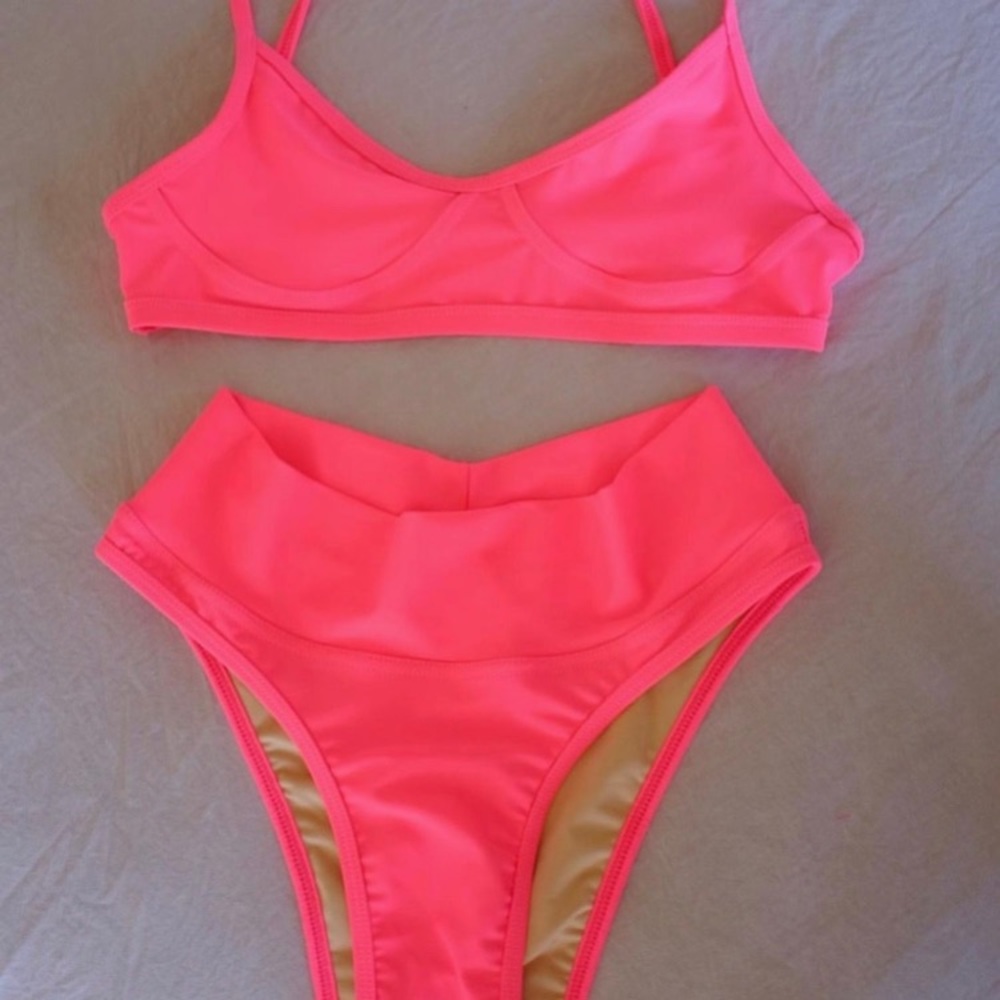 ISO GNASH SWIMSUIT